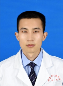 杨成龙