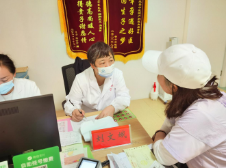 5月17日，我院在“湘中医”医疗联盟单位新晃县中医医院开展义诊活动